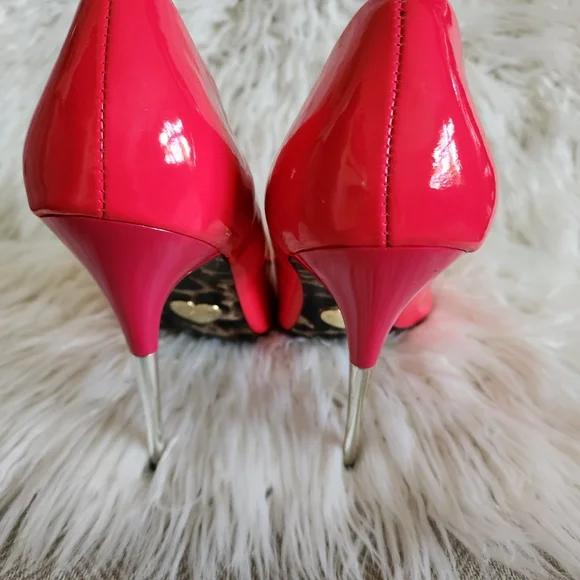 Betsy Johnson Pink Stiletto Pump Size 6.5 Limited Edition